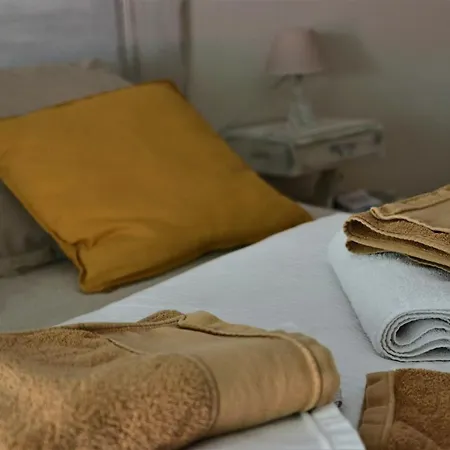 D'hotes La Bottee Bed & Breakfast