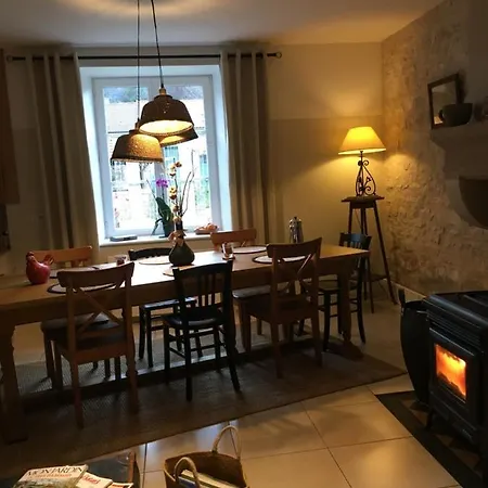 D'hotes La Bottee Bed and Breakfast