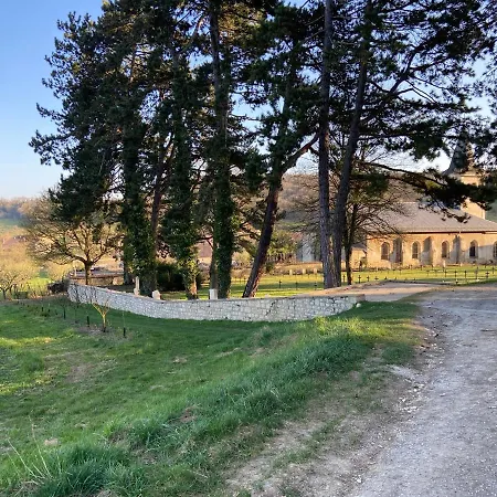 D'hotes La Bottee Bed and Breakfast