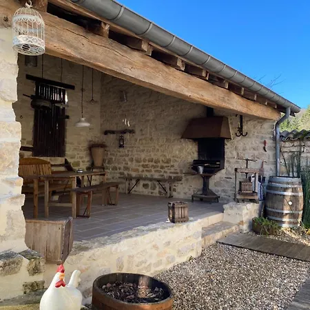 D'hotes La Bottee Bed & Breakfast 3*